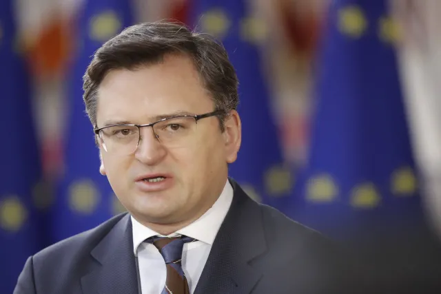 Kułeba: Trzeba sprawić, żeby Rosja nie miała jak obchodzić sankcji