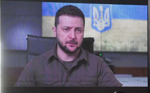 Zełenski w litewskim parlamencie: Katowanie niemowląt to obraz rosyjskiego wojska