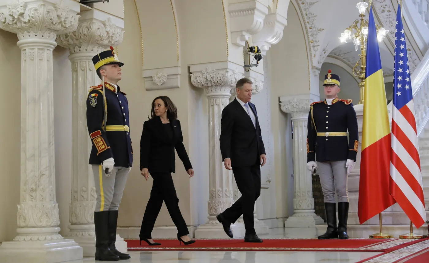 Harris w Rumunii: Atak przeciwko członkowi NATO jest atakiem przeciwko wszystkim