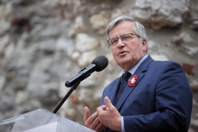 Komorowski: Nie będzie rewolucji, ale rozliczenie łamania konstytucji nastąpi [WYWIAD]