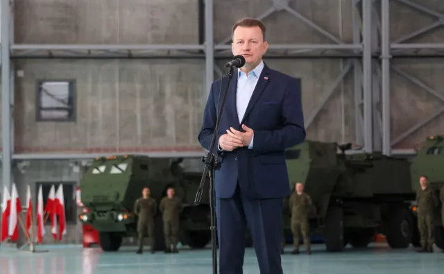 Morawiecki: Mam pełne zaufanie do wicepremiera Błaszczaka i wojskowych. "Takie rzeczy mogą się zdarzać"