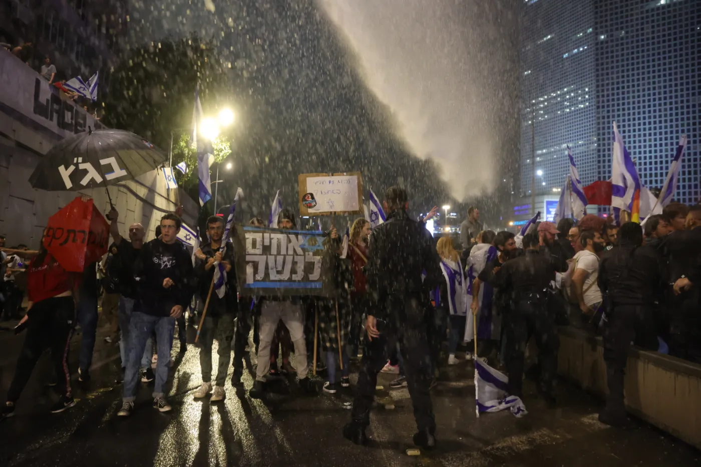 Masowe demonstracje w Izraelu. Setki tysięcy ludzi protestuje przeciwko reformie sądownictwa