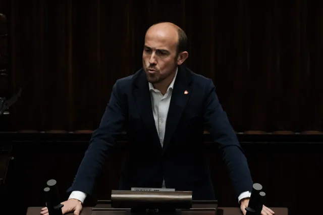 Wymiana kadry w PKO BP? MAP chce walnego zgromadzenia