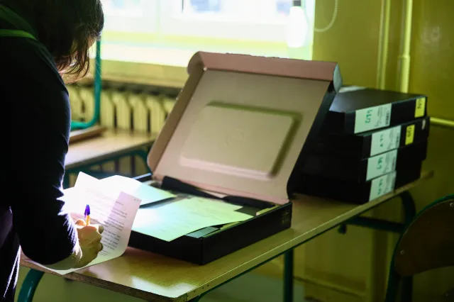 Laptopy dla uczniów. Polityczna gra dopiero się zaczyna