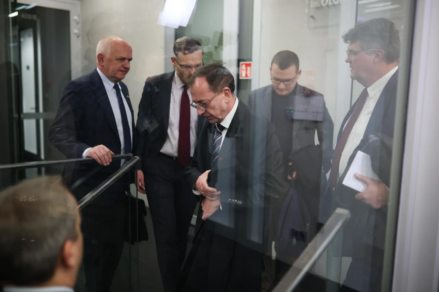 Sprawa Kamińskiego i Wąsika. Nieoficjalnie: policja może już ich zatrzymać