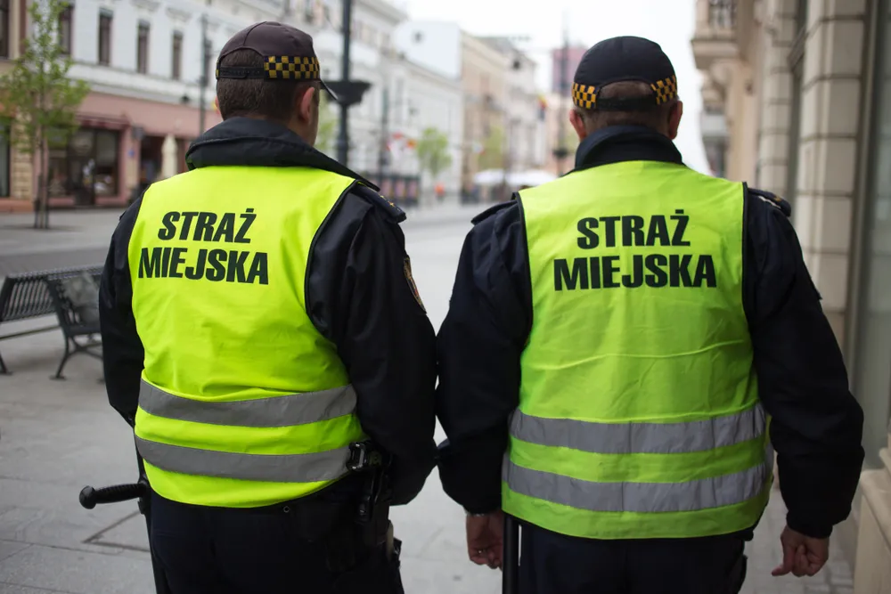 Kontrole w domach Polaków. Za brak wpisu sypią się kary. O co chodzi?