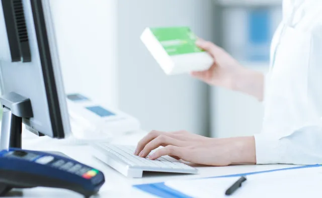 Receptę na antykoncepcję może wypisać każdy farmaceuta. Wszystko zależy od jego woli