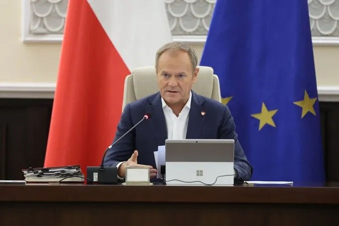 Donald Tusk wstrzymał publikację decyzji prezydenta. "Nie ma kompetencji"