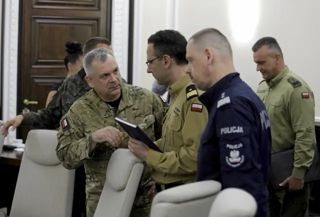 Gen. Kukuła o dronach nad Polską: 21 przekroczeń polskiej przestrzeni powietrznej