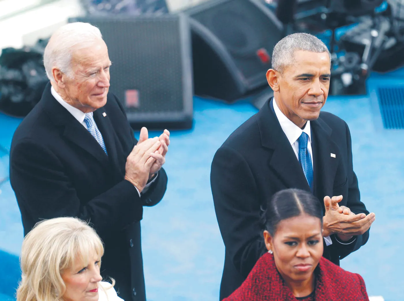 Demokraci oglądają się na Obamę
