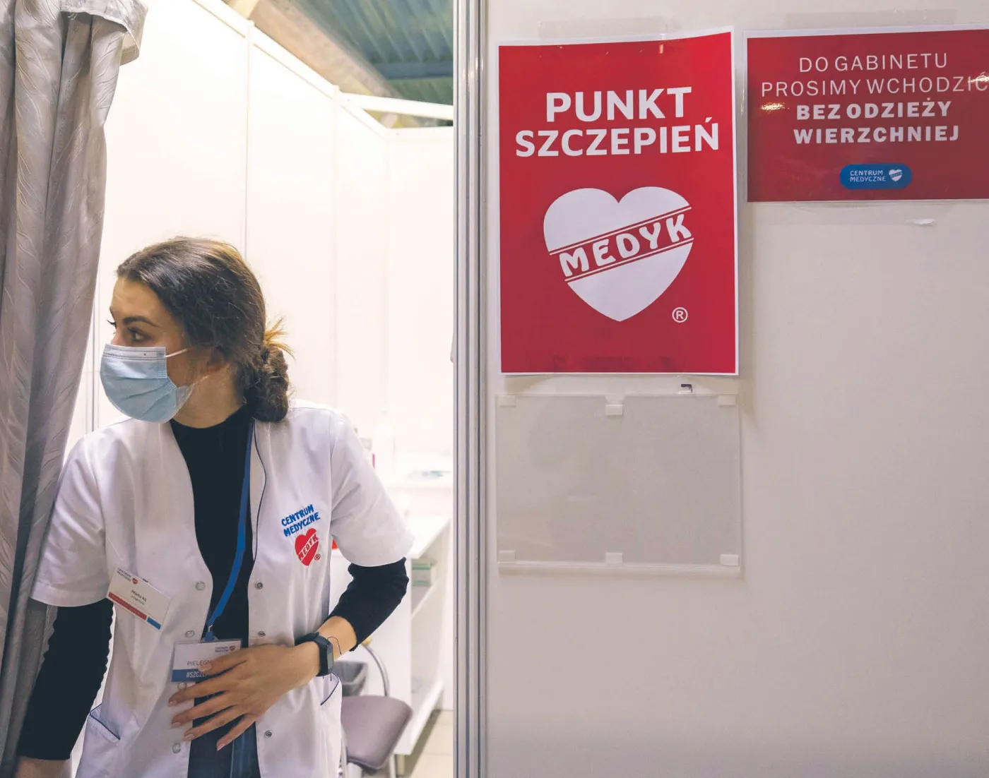 Wirus nad Wisłą w odwrocie. Niepokoi sytuacja na Wyspach