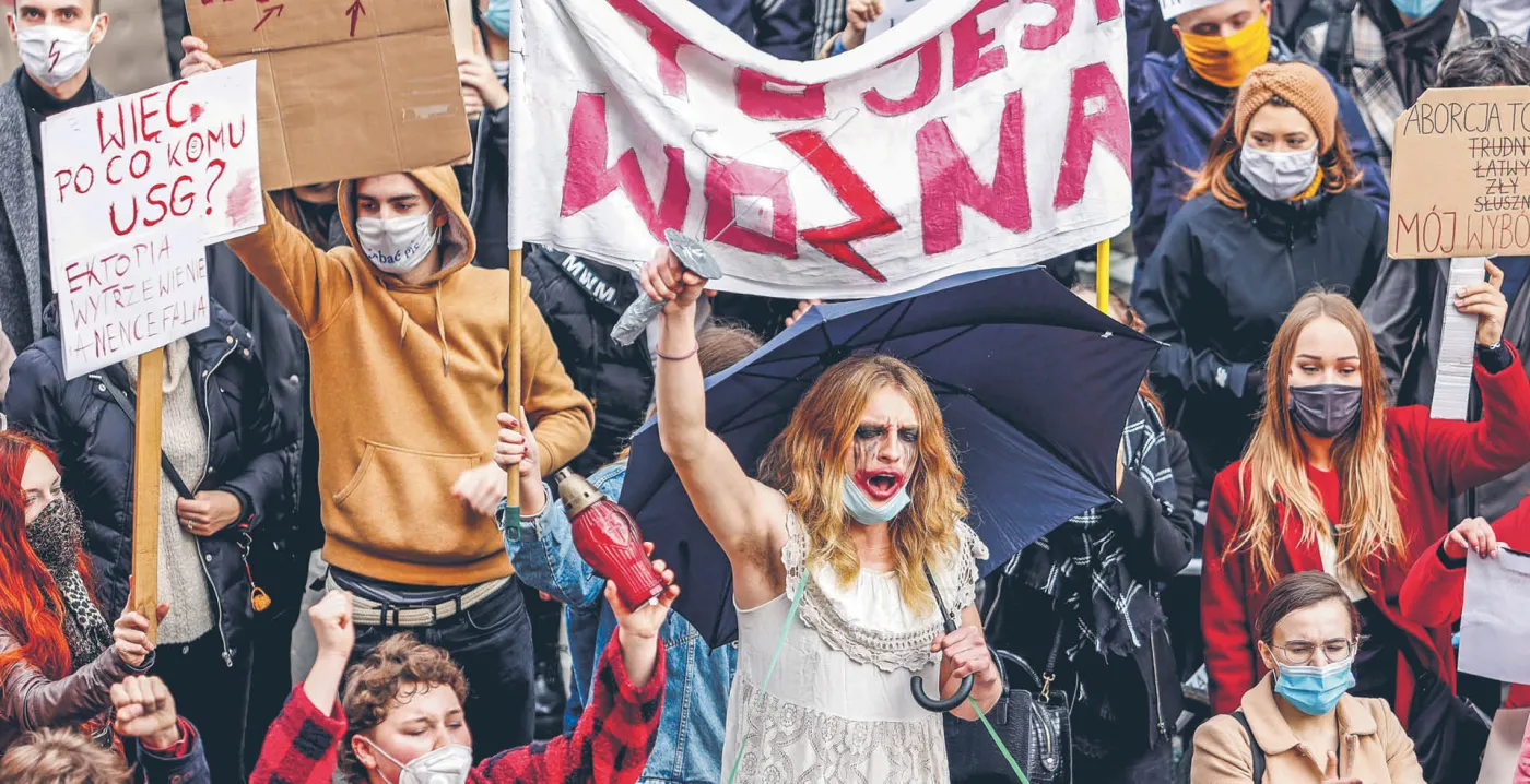 Prawica rozważa krok w tył w sprawie aborcji