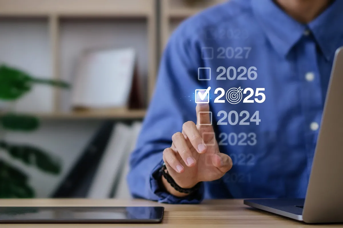 Gospodarcze przeboje 2025: Deregulacja, konkurencyjność, demografia [FELIETON]
