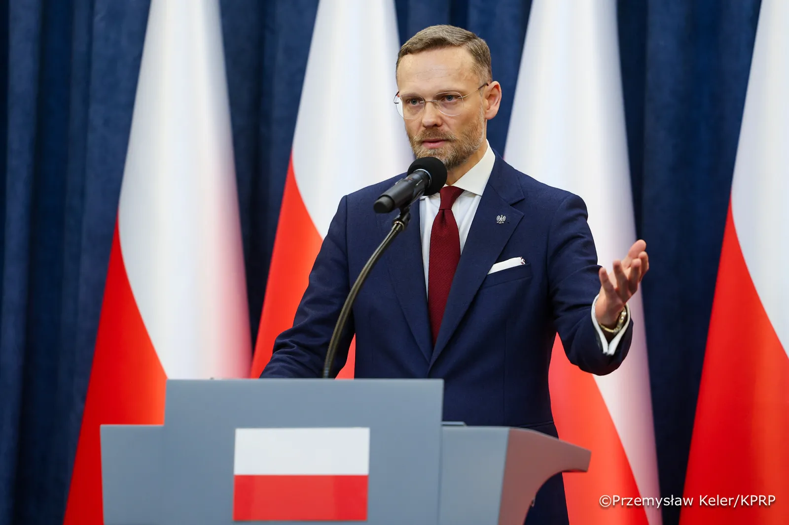 Chaos wokół sędziów TK. Bogucki mówi o „pogwałceniu Konstytucji”