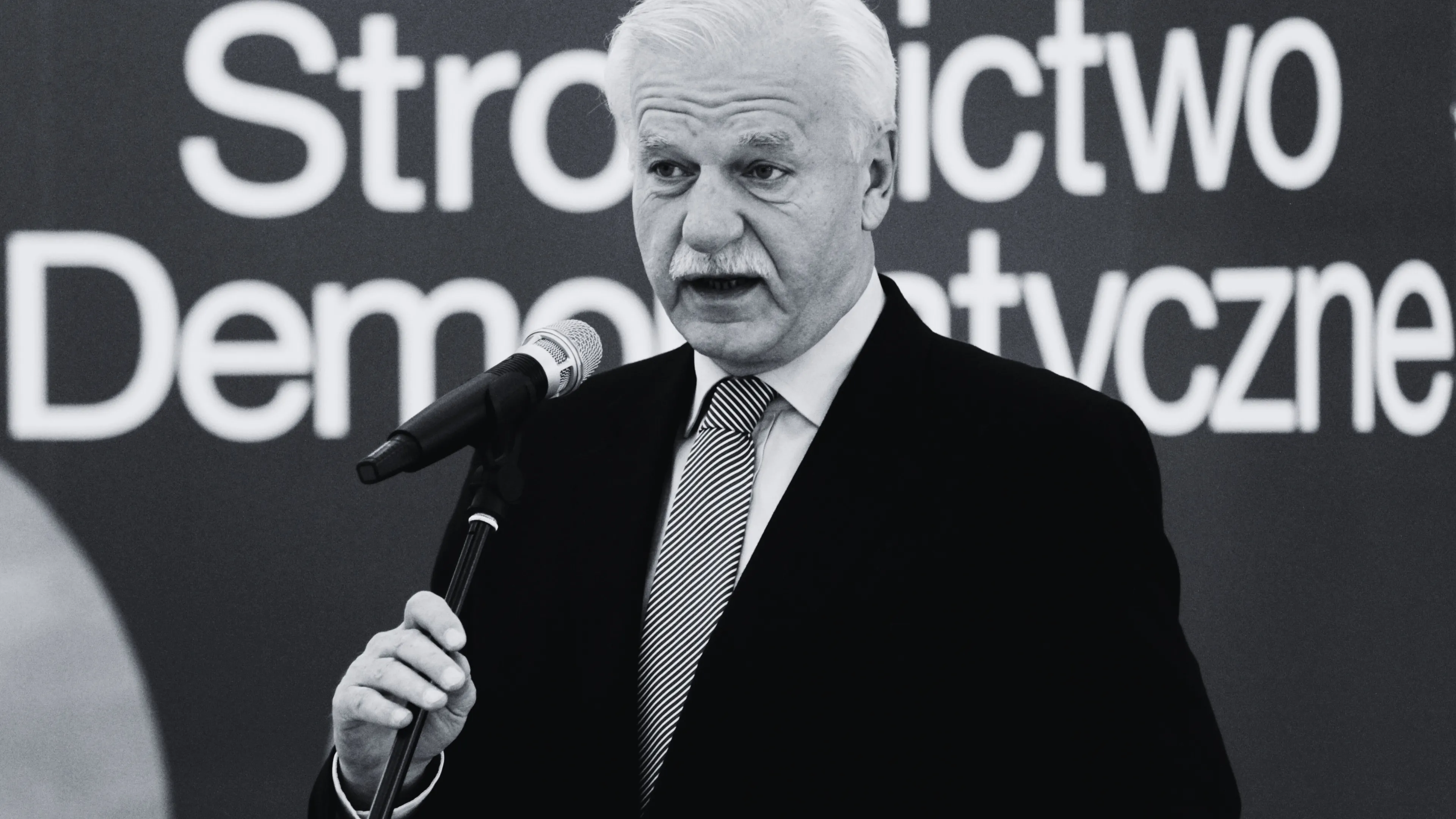 Nie żyje Andrzej Olechowski. Zmarł współzałożyciel Platformy Obywatelskiej i były szef dyplomacji