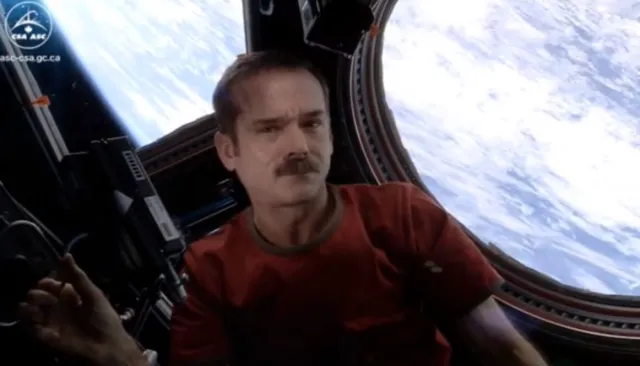 Astronauci ze stacji kosmicznej ISS wrócili na ziemię. Ich kapsuła lądowała w Kazachstanie