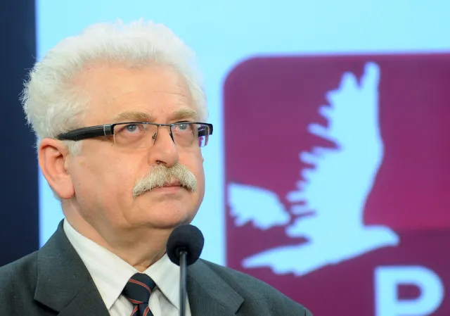 Szeremietiew o przetargach na broń: Głośno było o libacjach z prostytutkami, na których ustalało się kontrakty