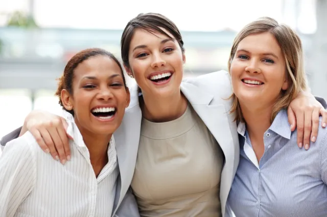 Humor Polaków: Boimy śmiać się z religijnych symboli i z samych siebie