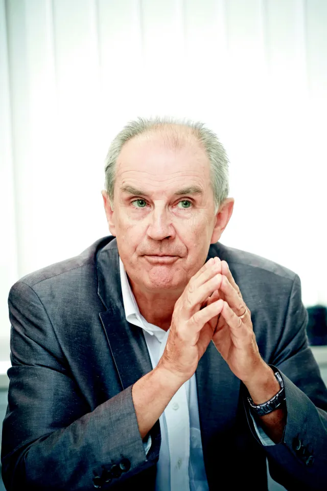 Mordasewicz krytykuje program dofinansowania zatrudnienia młodych Komorowskiego