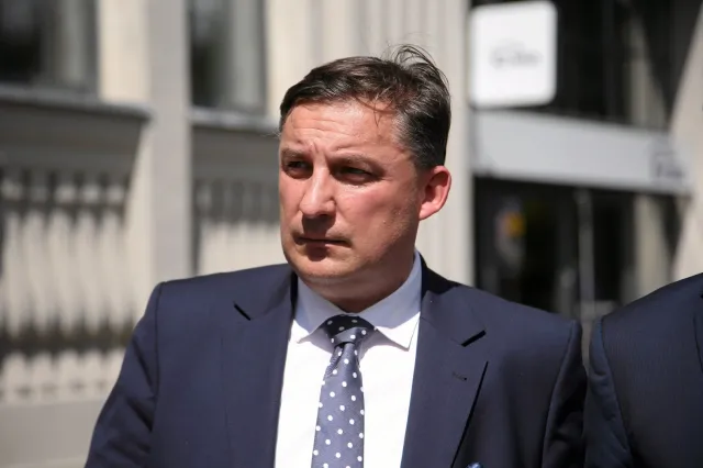 "Witamy cię Sylwek". Tak Morawiecki przywitał nowego posła