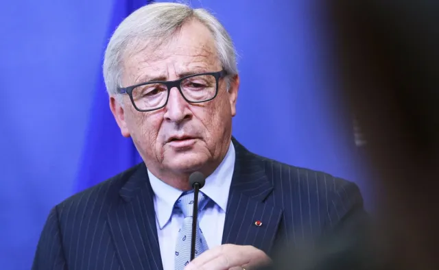 Juncker broni tweeta Tuska: Może się swobodnie wypowiadać