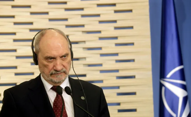 Macierewicz: CEK NATO funkcjonuje i pozostanie w Krakowie