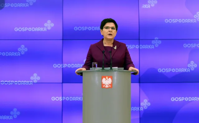 Szydło o referendum edukacyjnym: Wniosek wpłynął zbyt późno