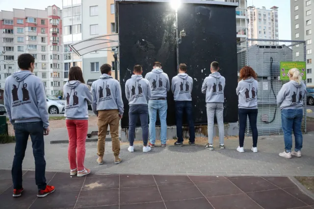 Białoruś: Były dziennikarz telewizji państwowej skazany na 15 dni aresztu