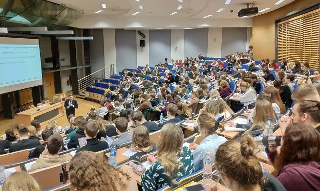 Dlaczego prawo na Uniwersytecie Warszawskim