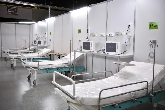 Ile kosztowało przygotowanie szpitala na PGE Narodowym? Dowiedzieli się posłowie KO