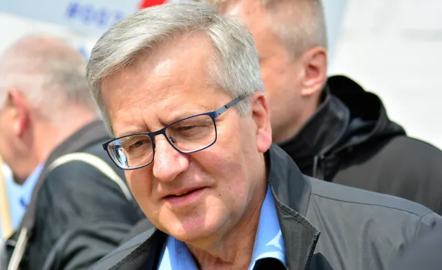 Komorowski: Trzeba postawić na formację umiaru i rozsądku, partię centrum