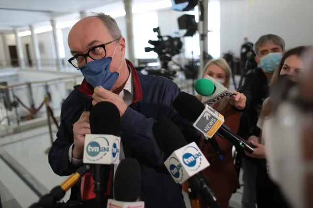 Czarzasty zawiesił sześciu posłów Nowej Lewicy w prawach członka partii