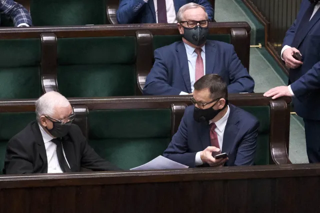 Sejm zajmie się zmianami w ustawie o SN i poprawkami Senatu do ustaw w sprawie 14. emerytury
