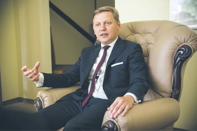 Maliszewski: Musimy znaleźć złoty środek pomiędzy możliwościami budżetu a łagodzeniem skutków inflacji [WYWIAD]