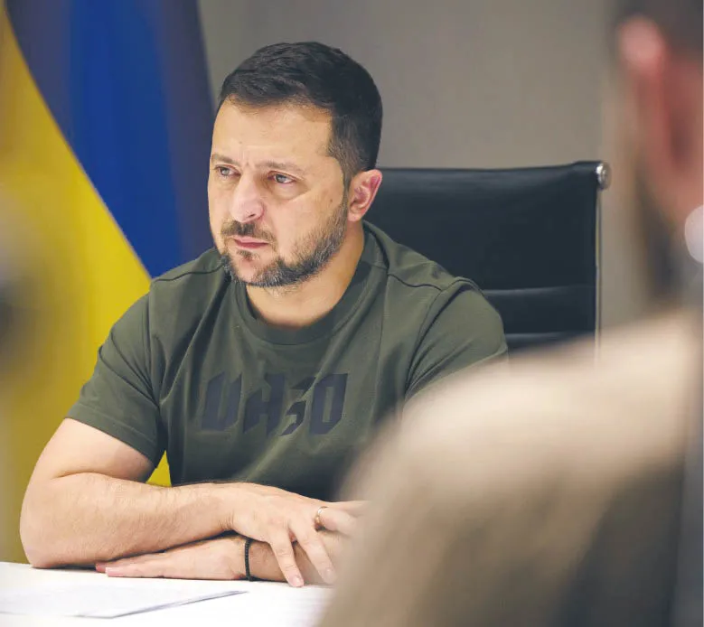 Zełenski już nie tak teflonowy