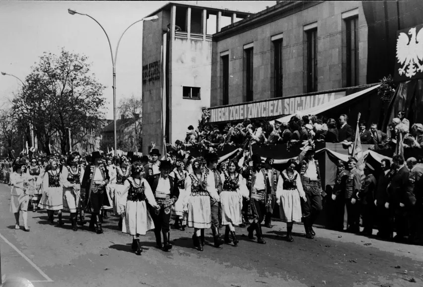 Obchody 1 Maja w PRL