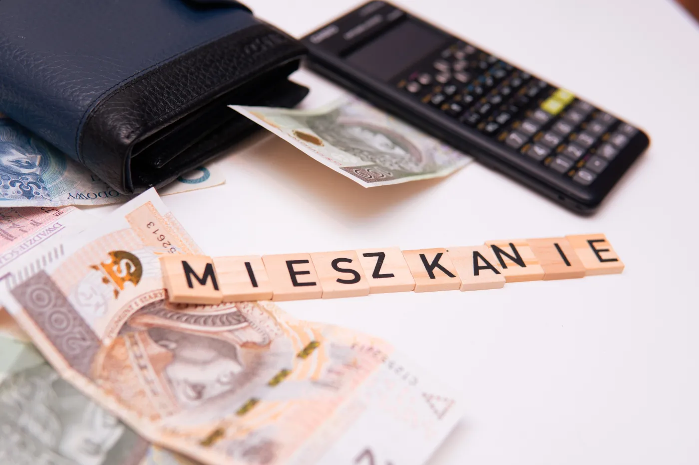 Złożono 47,2 tys. wniosków o Bezpieczny Kredyt 2%. Umów znacznie mniej