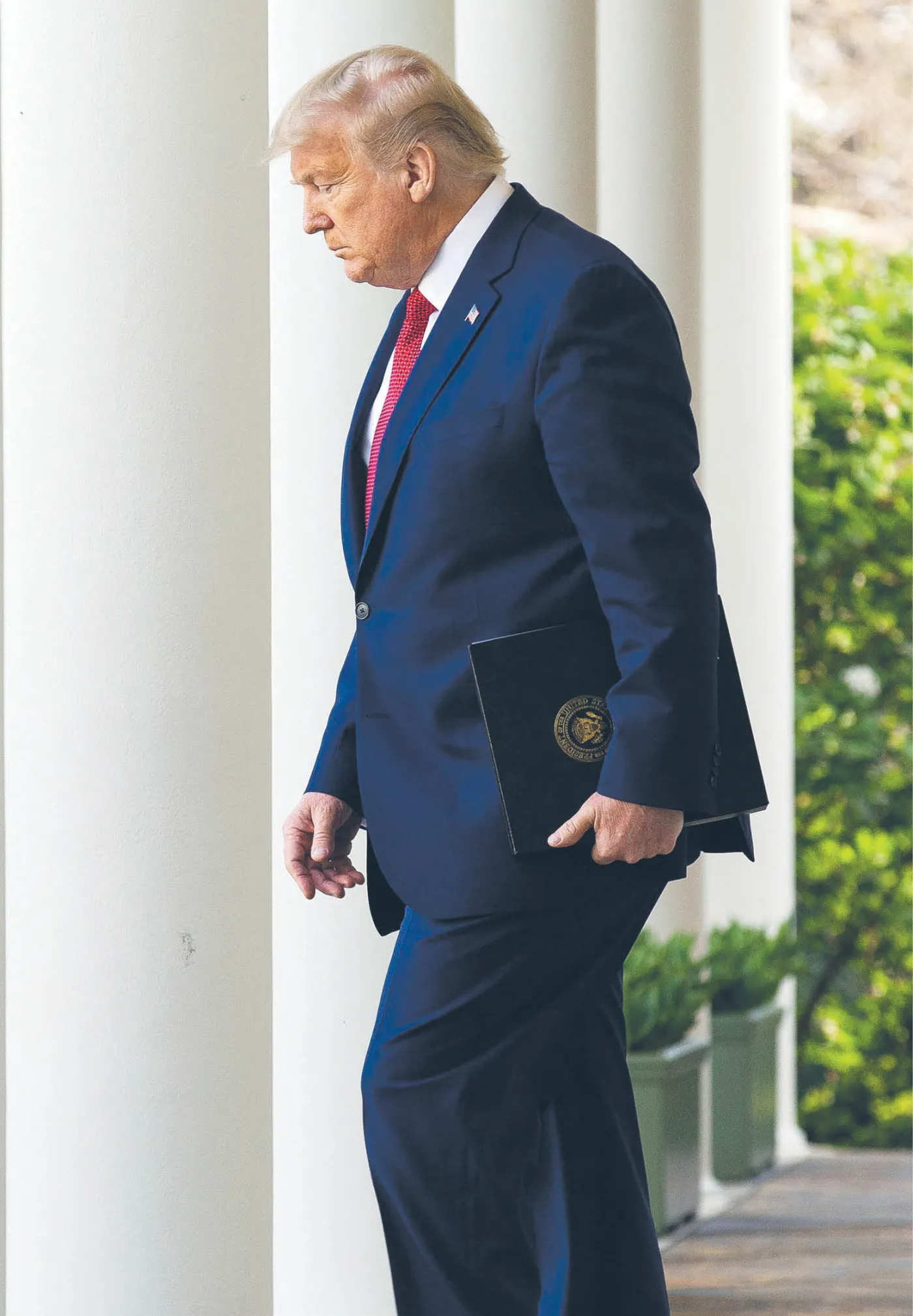 Trump z rekordowym zaufaniem społecznym