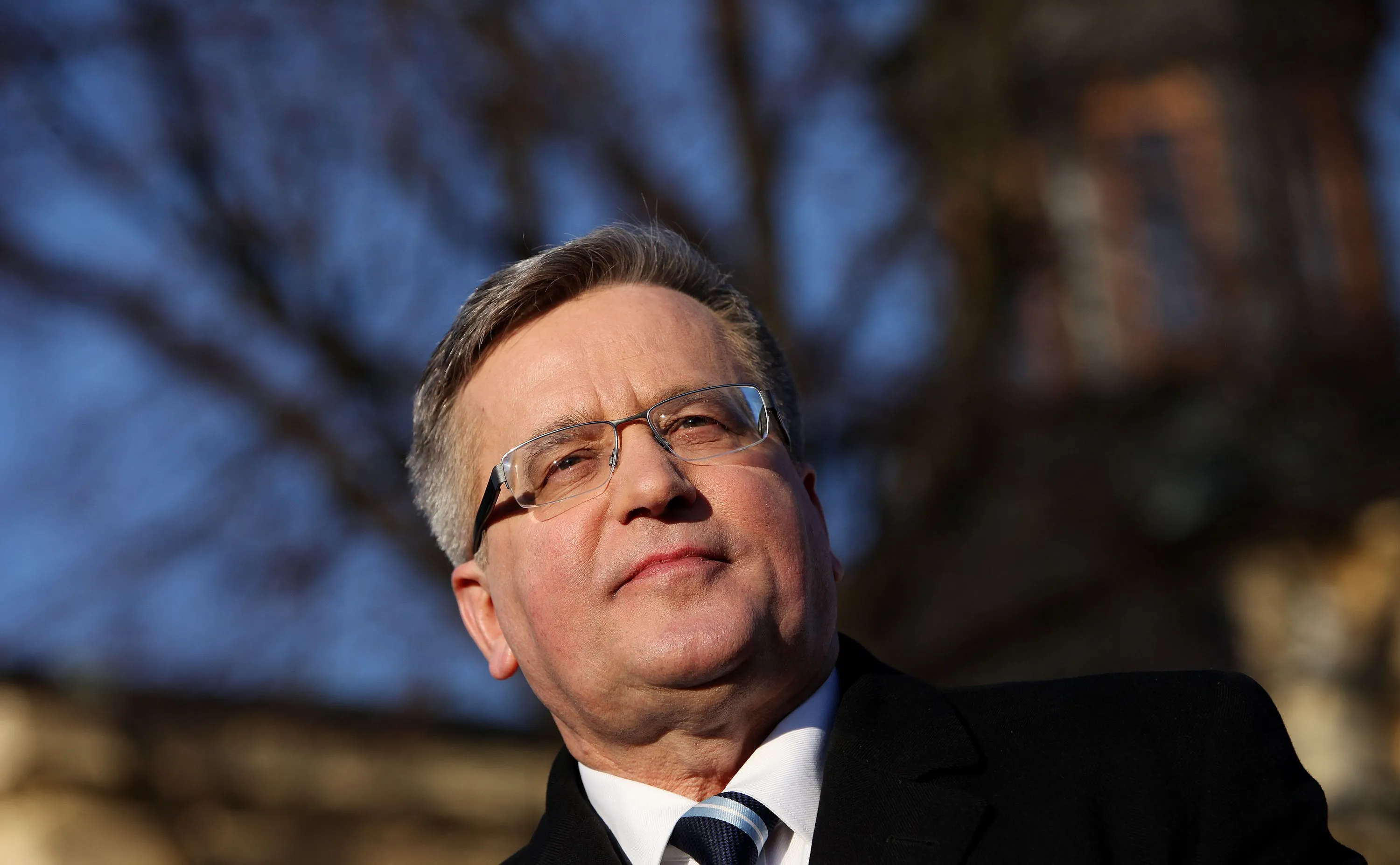 Magyar w politycznym klinczu? Komorowski: To pierwsza trudność, przed którą może stanąć