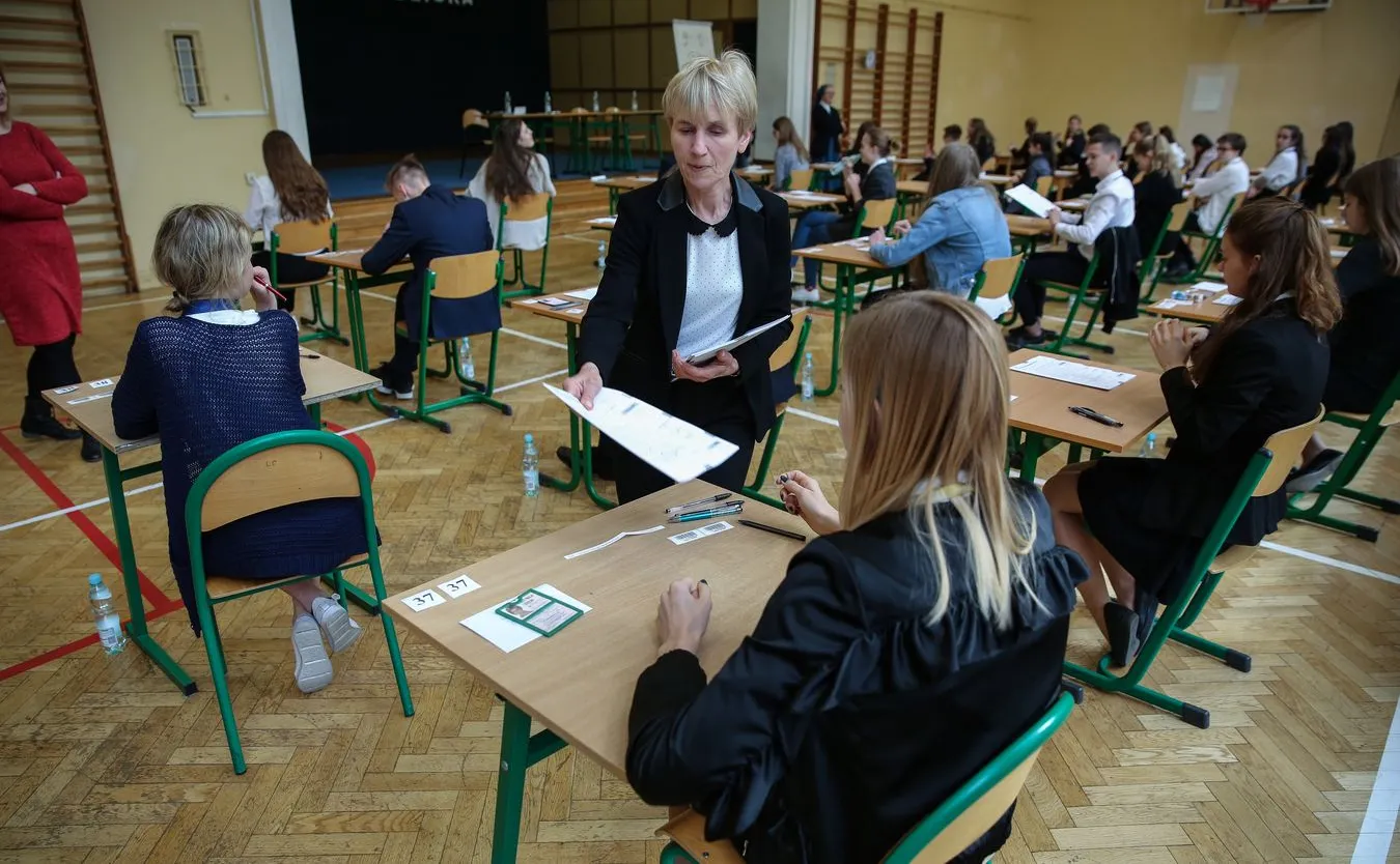 Harmonogram egzaminu ósmoklasisty 2026. Ile trwają poszczególne części i kiedy wyniki?