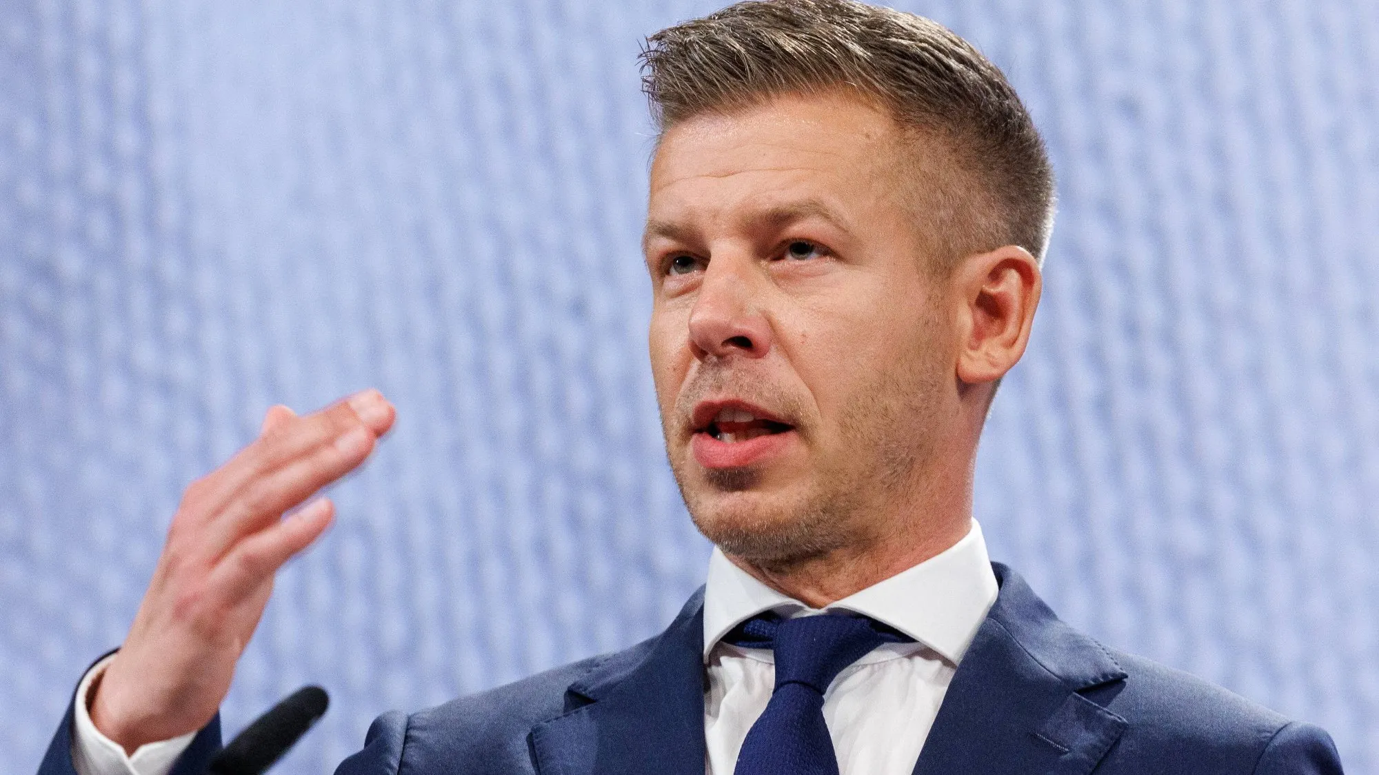Polityczne trzęsienie ziemi na Węgrzech. Premier grozi odwołaniem prezydenta