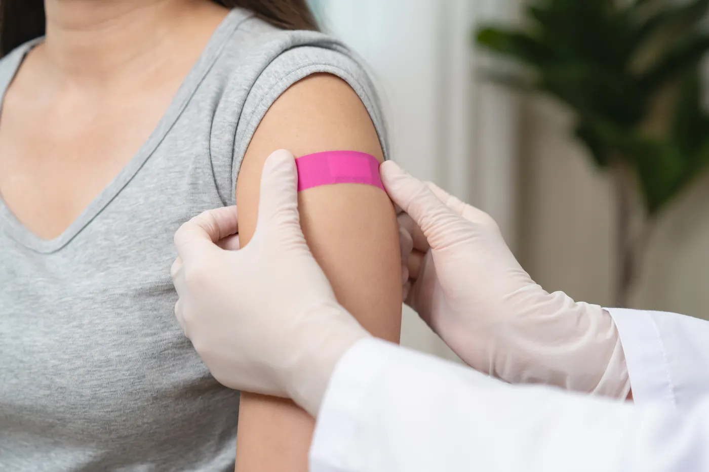 Obowiązkowe szczepienie przeciwko HPV od 2027 roku – kogo dotyczą zmiany? [ZMIANY]
