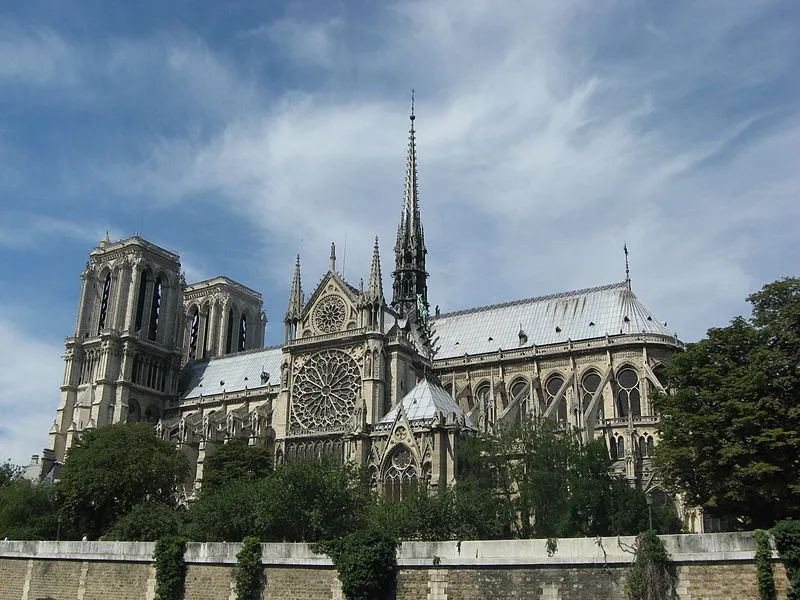 681182-800px-notredame-paris.jpg