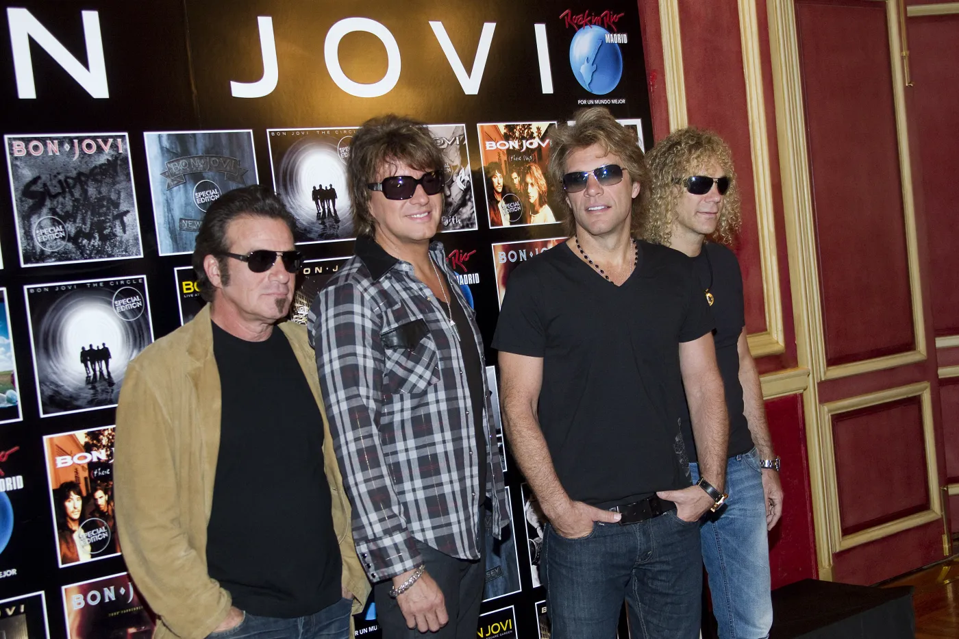451379-bon-jovi-photocall013.jpg