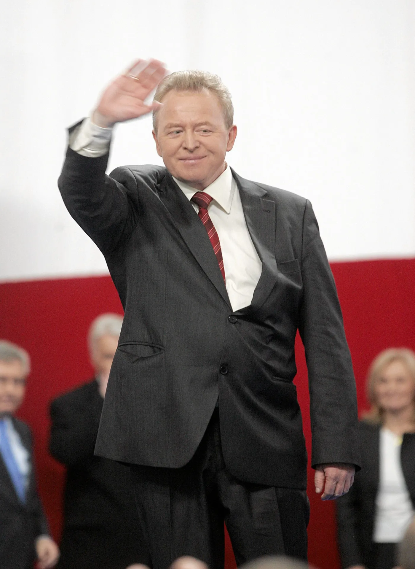 7. Janusz Wojciechowski