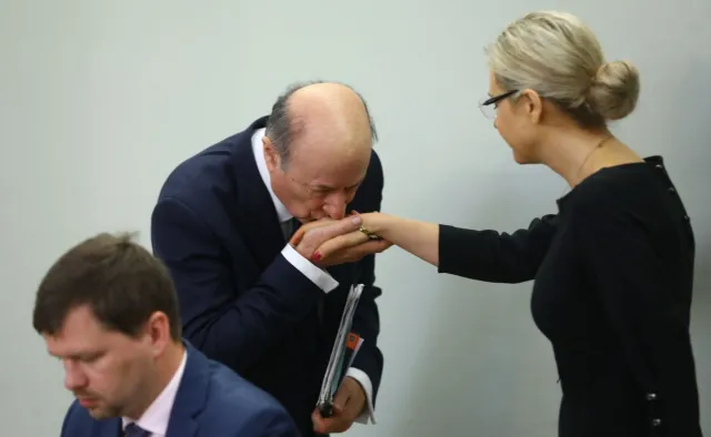 Rostowski o przesłuchaniu: Celem tego teatru jest przykrycie afer PiS