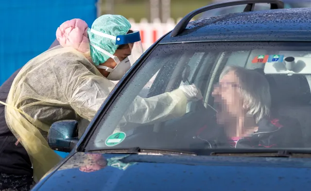 Niemcy: 200 nowych przypadków koronawirusa w krajach związkowych