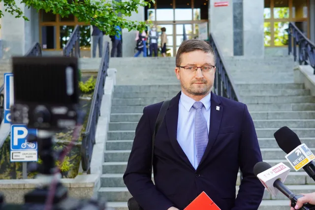 Obrońca Juszczyszyna złożył do prokuratury zawiadomienie na I prezes SN Manowską