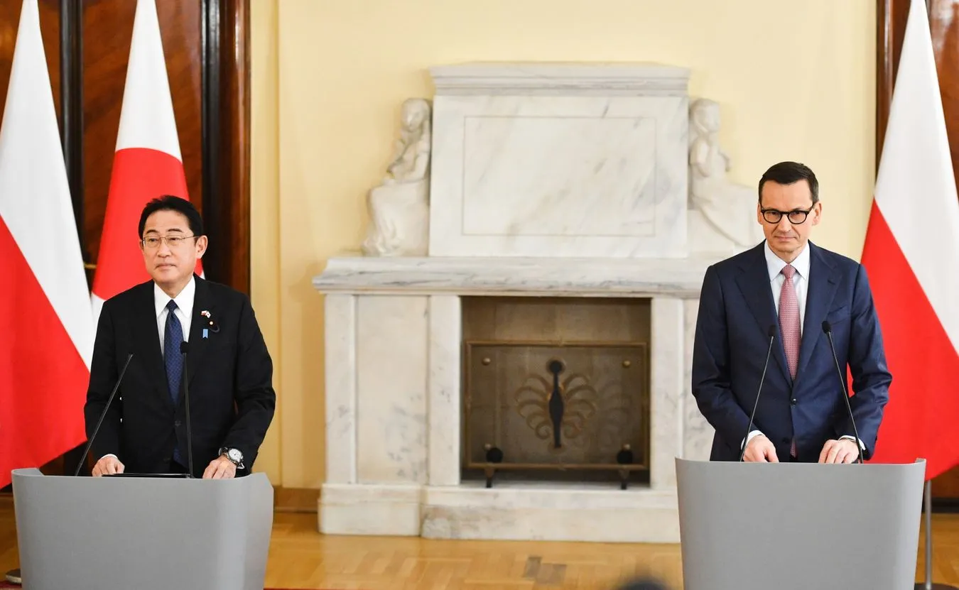 Premier Japonii podczas wizyty w Polsce: Oś Chiny-Moskwa jest niebezpieczna