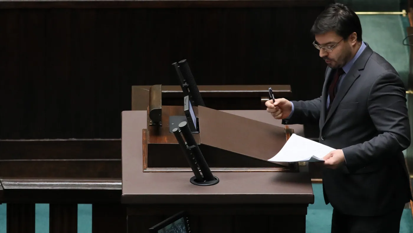 Tyszka o przełożeniu posiedzenia Sejmu: Chaos wywołany wojną PiS-u z PO